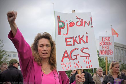 Protesta en Reyjavik