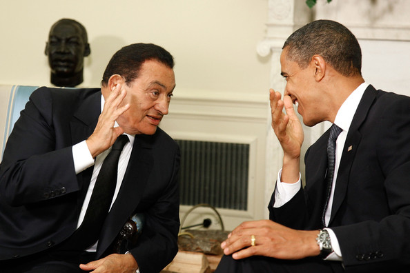 Hosni Mubarak junto a Barack Obama en la Casa Blanca el 18 de agosto de 2009