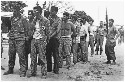 Mercenarios de la CIA, derrotados tras la invasión a Cuba por Bahía de Cochinos